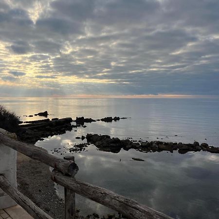 Al Chiaro Di Luna Resort Borgo Pantano Buitenkant foto
