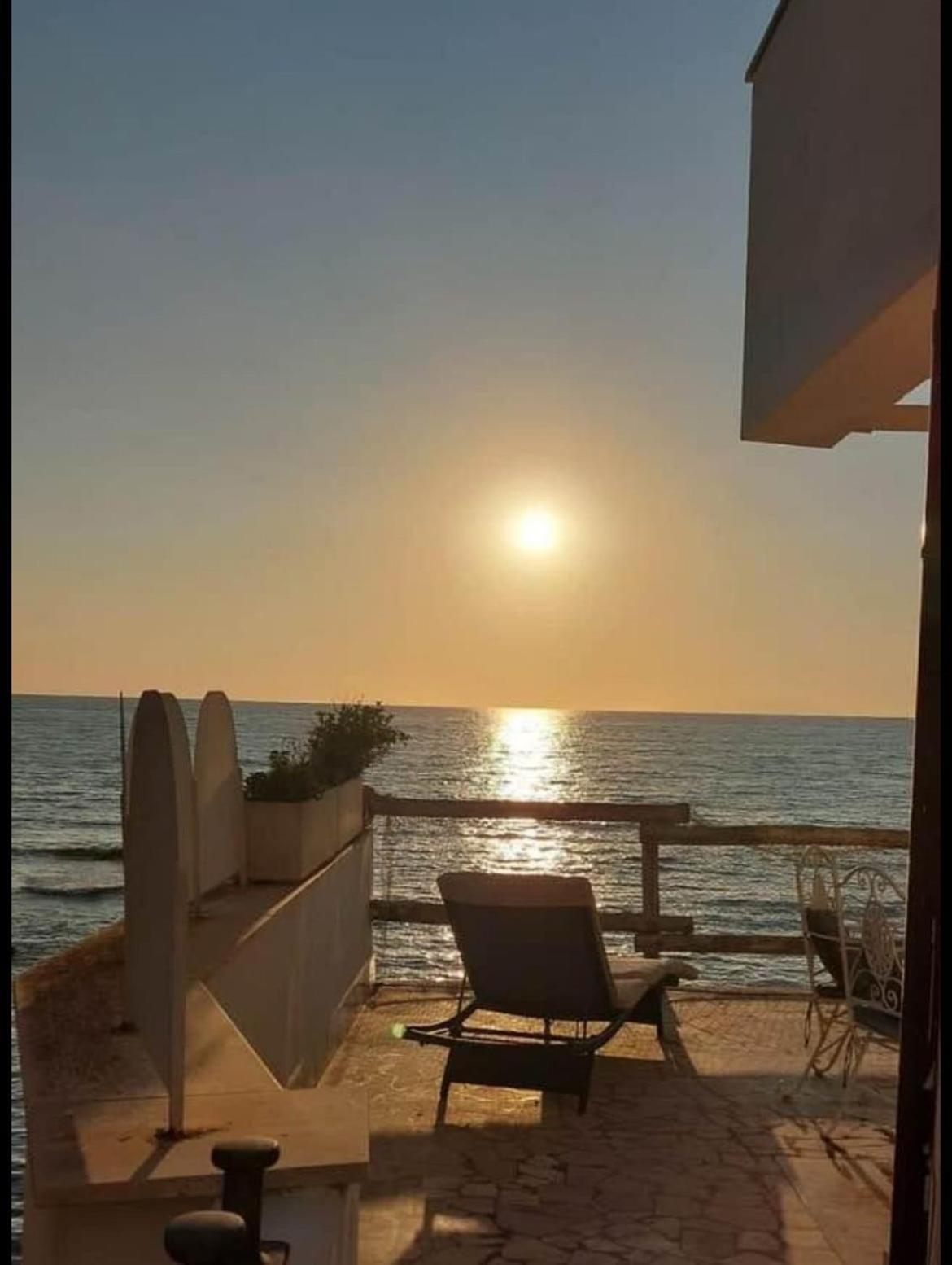 Al Chiaro Di Luna Resort Borgo Pantano Buitenkant foto